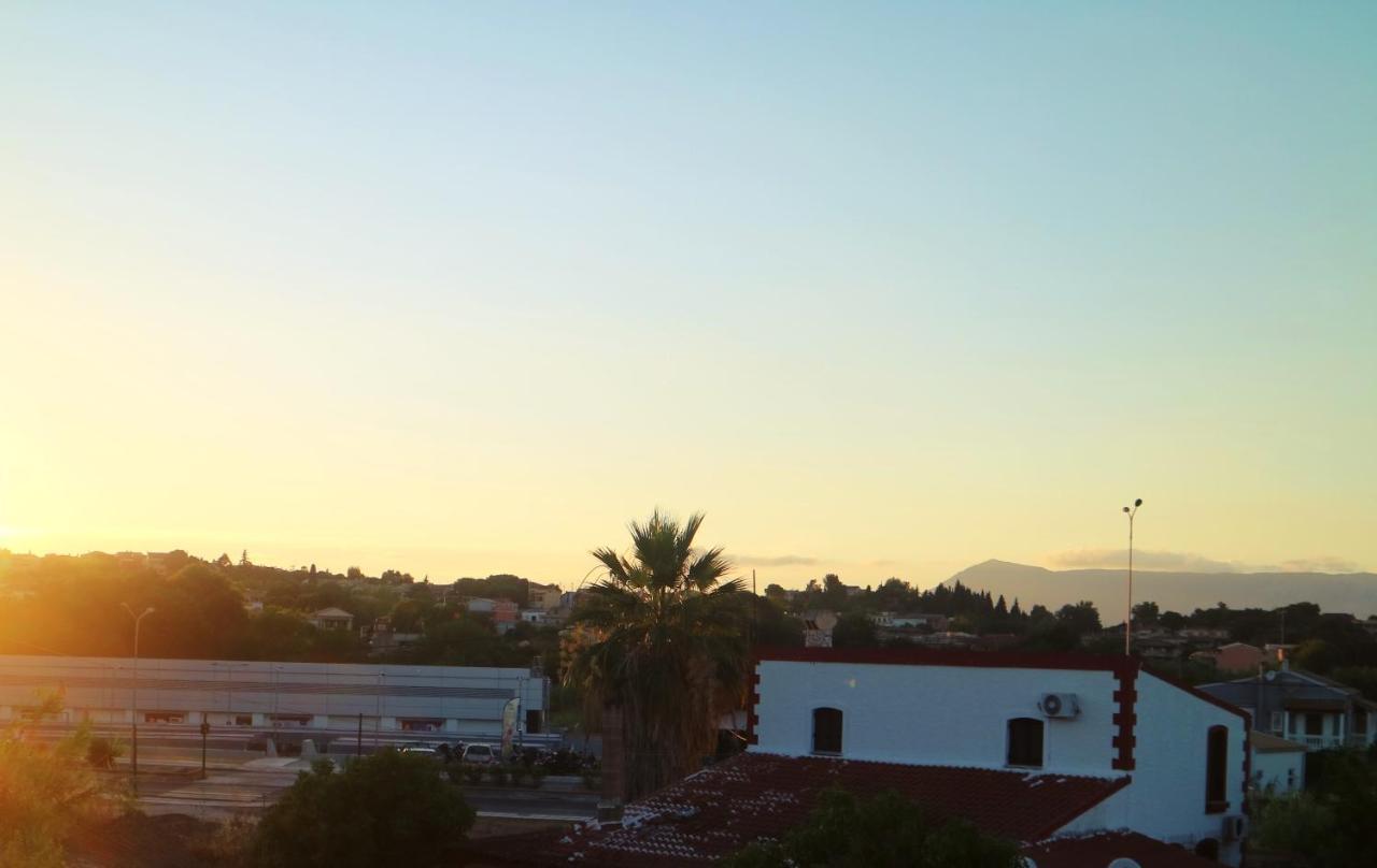 Christos Family Apartments Α Corfu  Exterior photo